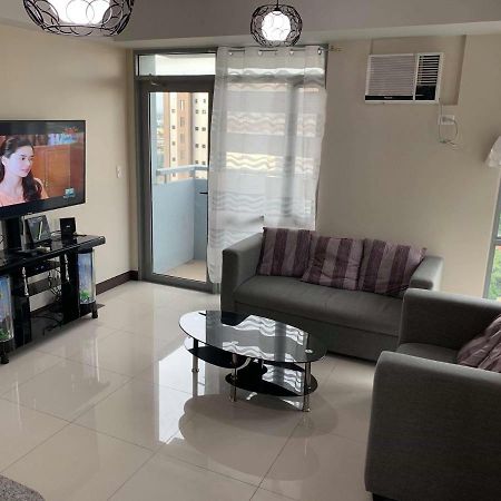 מנילה Cubao Manhattanheights Unit 11A Tower B, 2Br מראה חיצוני תמונה