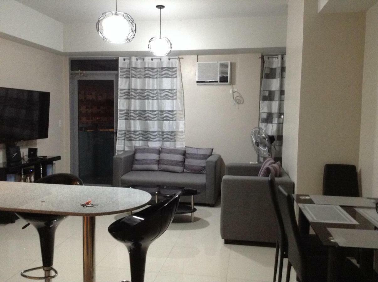 מנילה Cubao Manhattanheights Unit 11A Tower B, 2Br מראה חיצוני תמונה