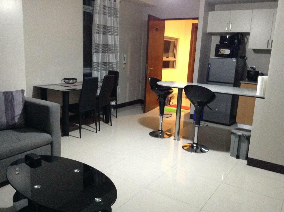 מנילה Cubao Manhattanheights Unit 11A Tower B, 2Br מראה חיצוני תמונה