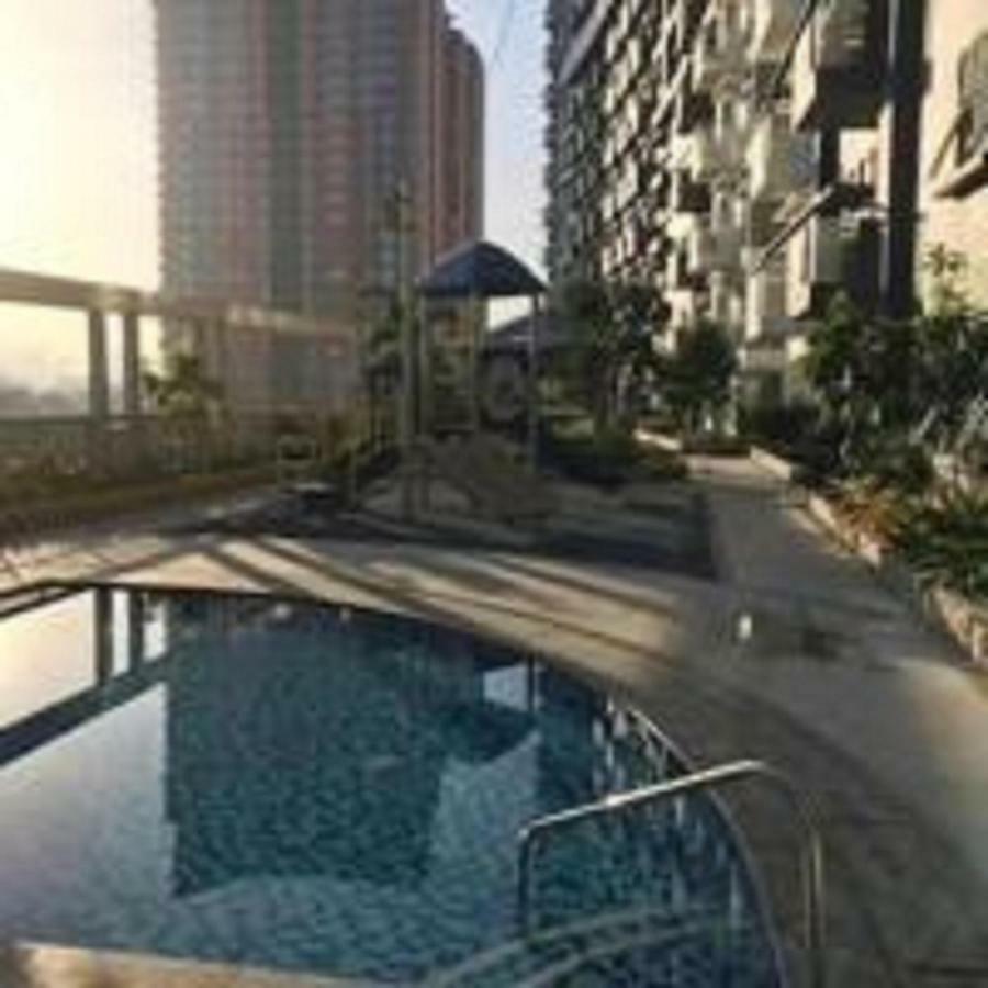 מנילה Cubao Manhattanheights Unit 11A Tower B, 2Br מראה חיצוני תמונה