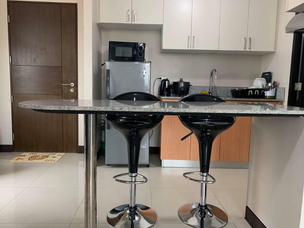 מנילה Cubao Manhattanheights Unit 11A Tower B, 2Br מראה חיצוני תמונה